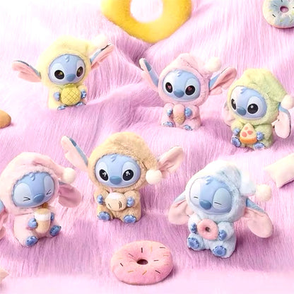 CAJA SORPRESA CON LLAVERO DE STITCH - COLECCIÓN ‘’EAT SOMETHING BEFORE SLEEP’’ - 1 UNIDAD