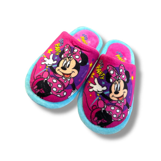 PANTUFLAS PARA NIÑAS CON DISEÑO DE MINNIE MOUSE - ESTILO 1